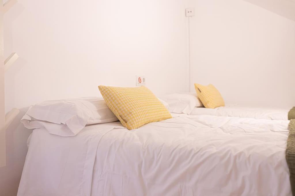 Apartamento Sierra De Mariola เซียร์ราเนบาดา ภายนอก รูปภาพ