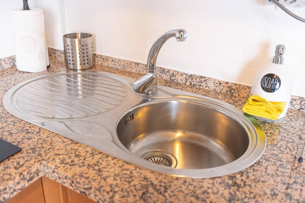 Apartamento Sierra De Mariola เซียร์ราเนบาดา ภายนอก รูปภาพ